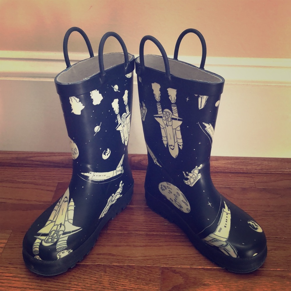 Rain boots